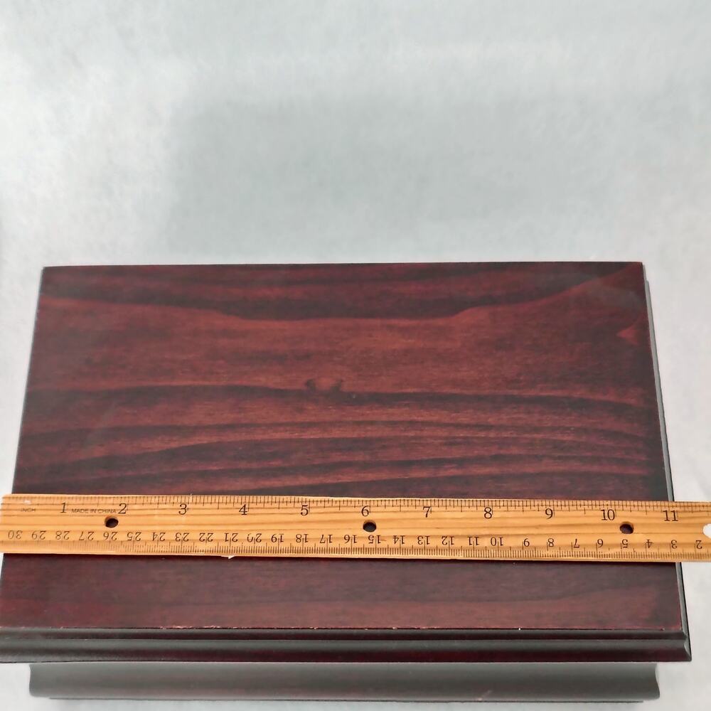 Reed & Barton Wooden Jewelry Box Chest Red Velvet Lined Removable Tray VTG USA - Picture 8 of 13